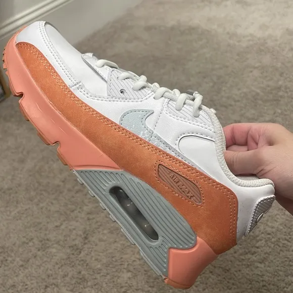 🆕 Nike Air Max 90 SE Shoes