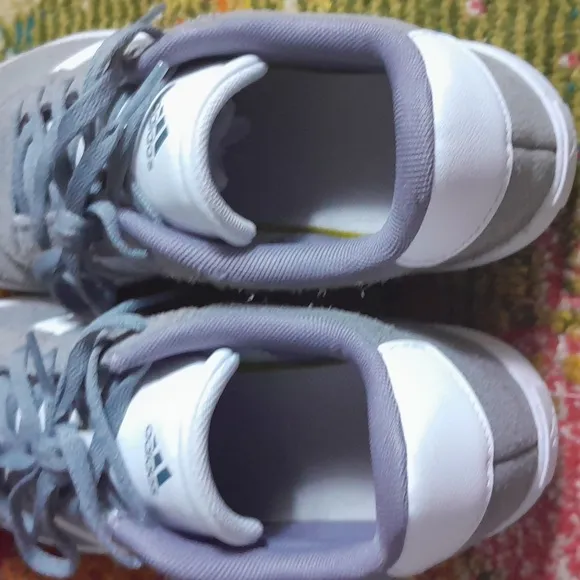 BEAUTIFUL GIRLS ADIDAS SHOES