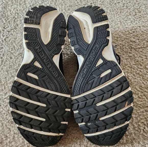 Brooks Launch 3 Mens Shoes