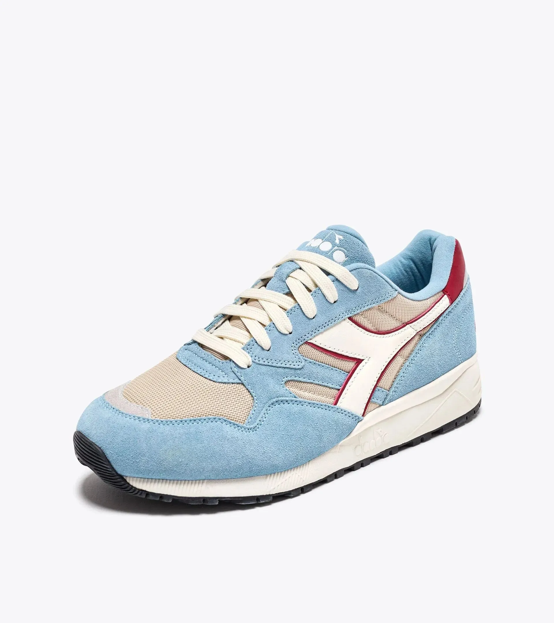 Diadora N902 In Oyster Gray/Dusk Blue
