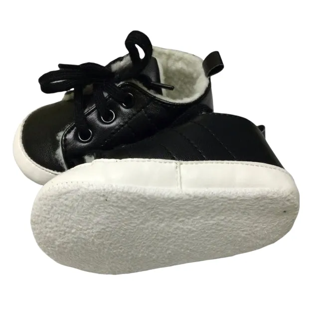 HB Boy's Black Shoes infant (Size 3, 6-12 Months)
