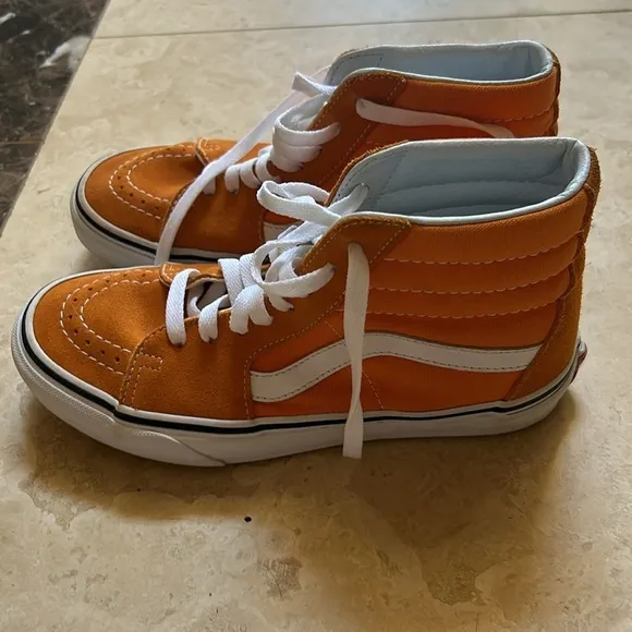High top suede vans