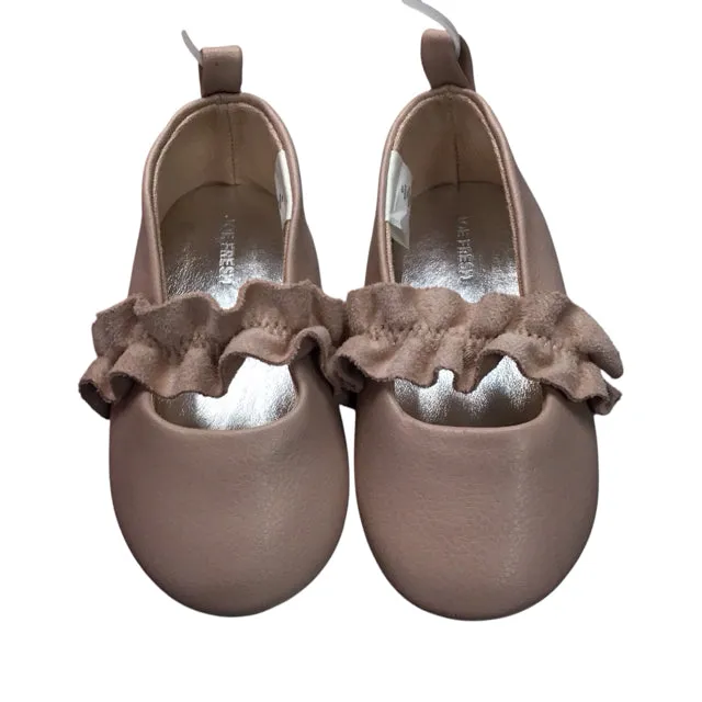 Joe Fresh Girl's Blush Shoes Size 4