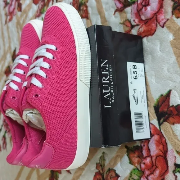 Lauren Ralph Lauren girl's Jaylin Pink shoes.