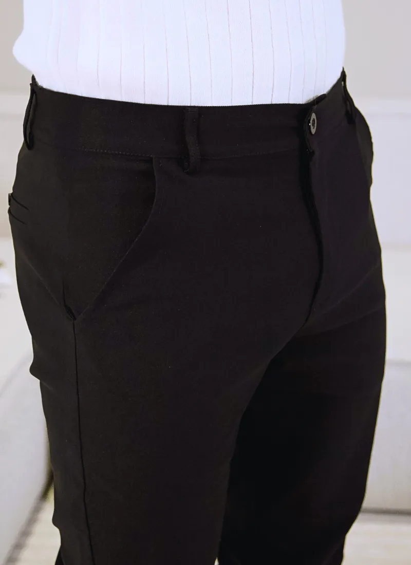 Lightweight chinos