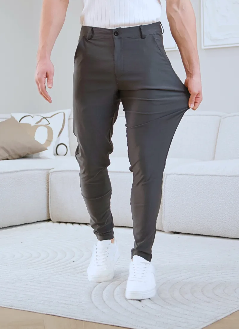 Lightweight chinos