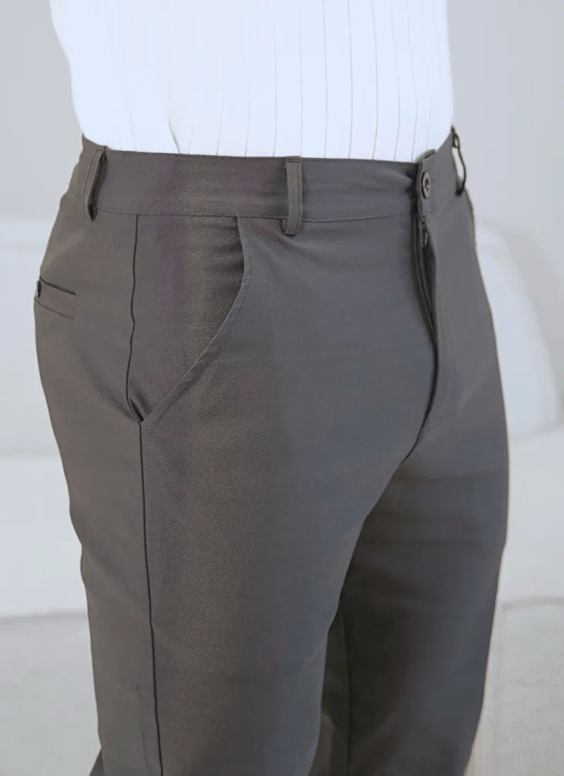 Lightweight chinos