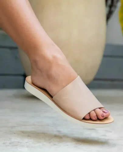 Lola | Taupe Sandal