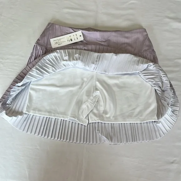 Lucky In Love Architect Stripe Womens Tennis Skort in Dusk Purple Sz M NWT