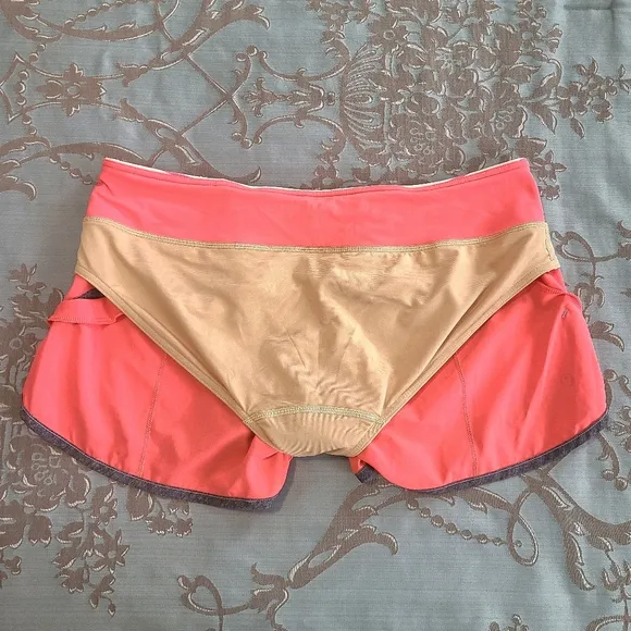 Lululemon Speed Short 4-way Stretch 2.5&quot; Electric Coral Size 10