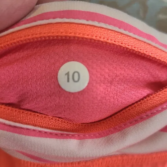 Lululemon Speed Short 4-way Stretch 2.5&quot; Electric Coral Size 10