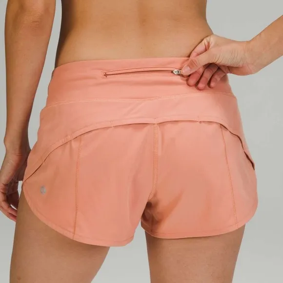 Lululemon Speed Up Low-Rise Short 2.5&quot; Pink Savannah Size 12