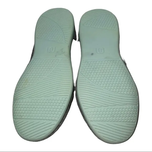 Mahabis Woman Shoes Size 7