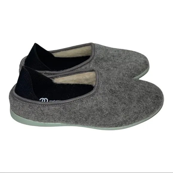Mahabis Woman Shoes Size 7