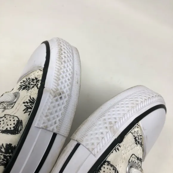 Men’s Converse Chuck Taylors Pineapple Print Shoes