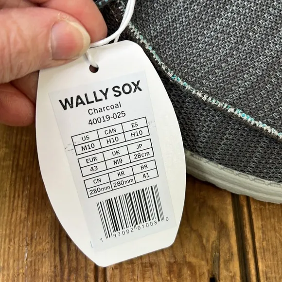 Mens Hey Dude gray Wally Sox shoes size 10 NWT NEW