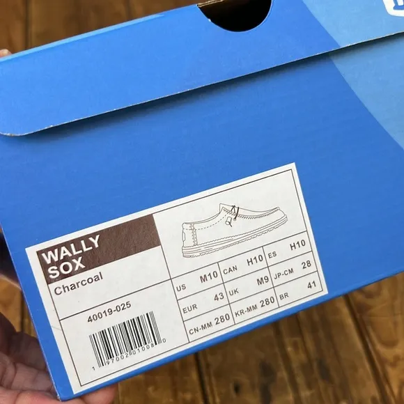 Mens Hey Dude gray Wally Sox shoes size 10 NWT NEW