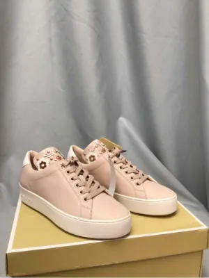 MICHAEL KORS SIZE 6 Ladies SHOES