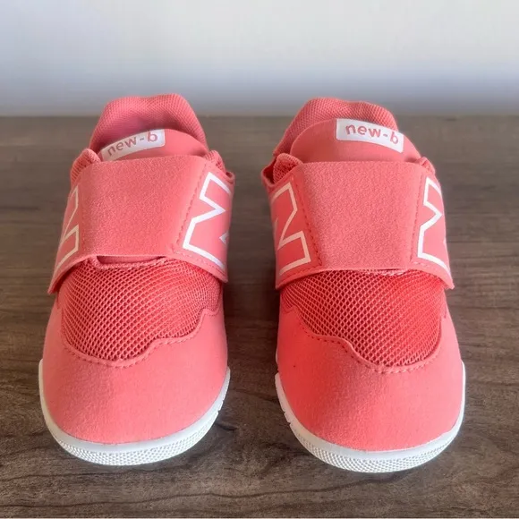 New Balance New B Pink White Hook and Loop Kids' Shoe Size 8.5 Wide SKU#243087