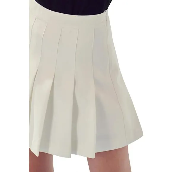 NEW ENGLISH FACTORY pleated tennis skort in white