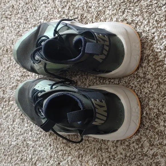 Nike Air Huarache Run Ultra SE Shoes Men's Size 11.5 Green