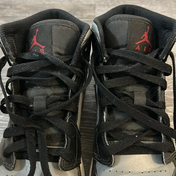 Nike Air Jordan Mid Shadow Boy’s Shoes