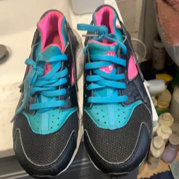 Nike harache shoes