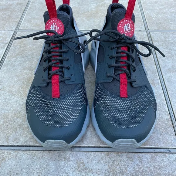 Nike Huarache Shoes Grey Red