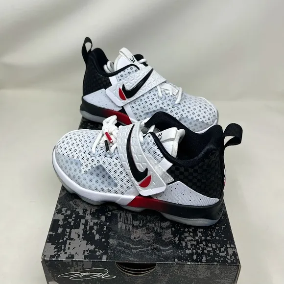 Nike Lebron James Youth XIV Shoes Size 11.5c