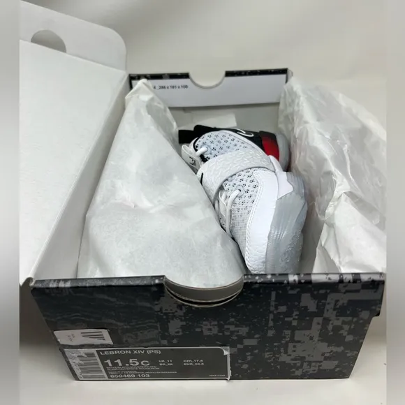 Nike Lebron James Youth XIV Shoes Size 11.5c