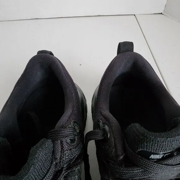 NIKE React Infinity Run Flyknit 2 Mens 9.5 Black Iron Gray CT2357-003 Shoes