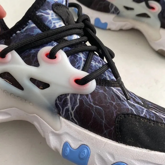 Nike React Presto shoes BQ4002-008