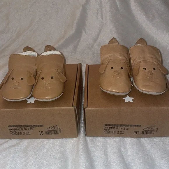 NWT NATURINO DLIN 2 Crib shoes with dog patch in Beige
