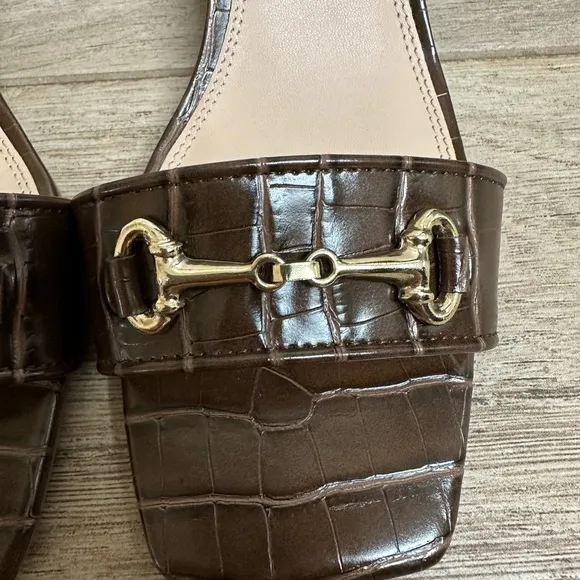 NWT Steve Madden Horsebit Shoes