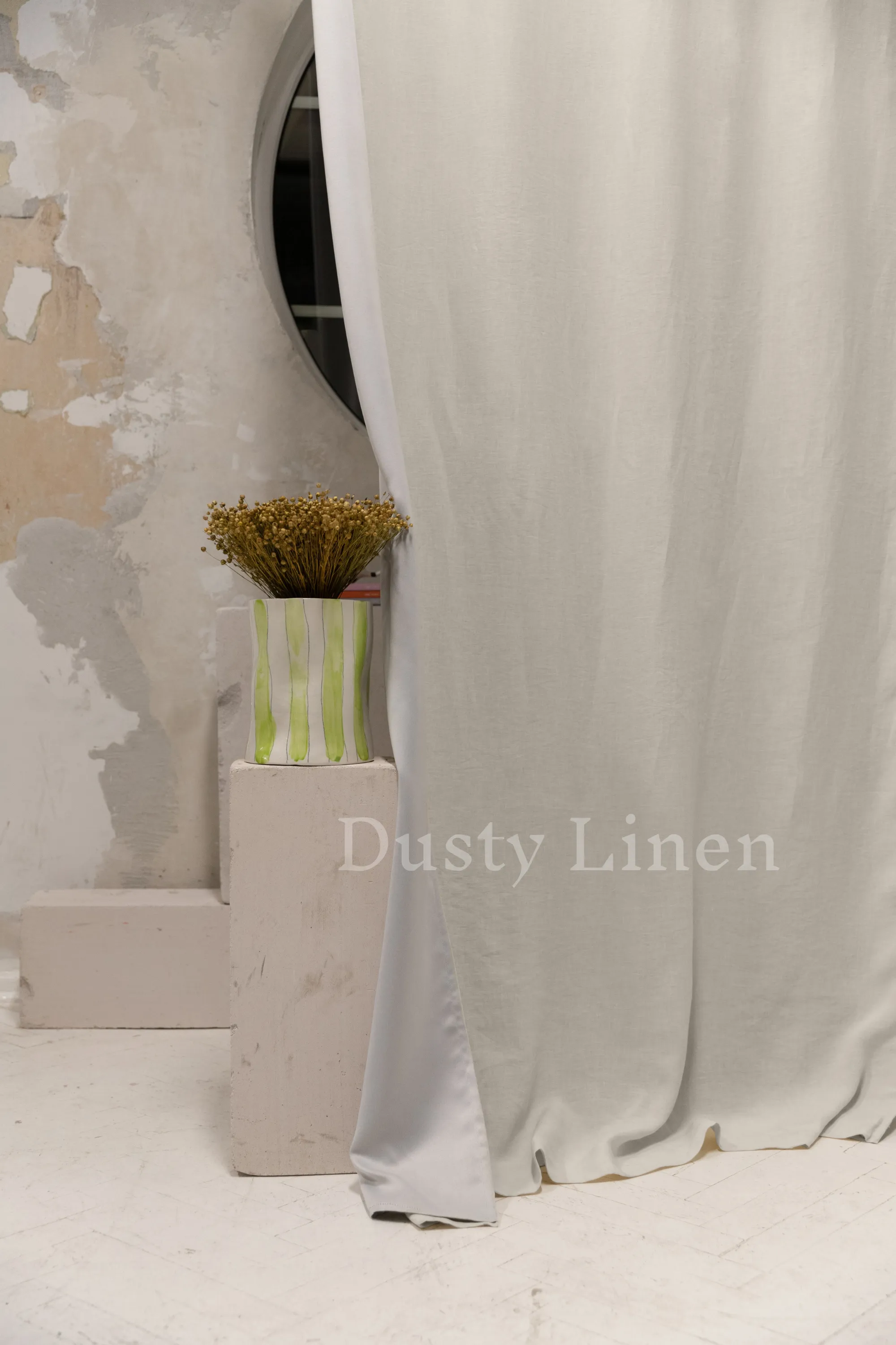 Set of 2 blackout linen curtains in Cream