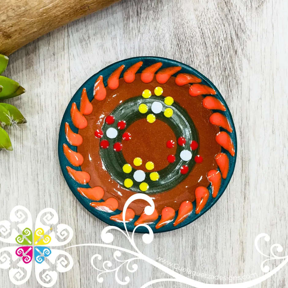 Set of 4  Small Fiesta Plates - Set Clay Flat Plates