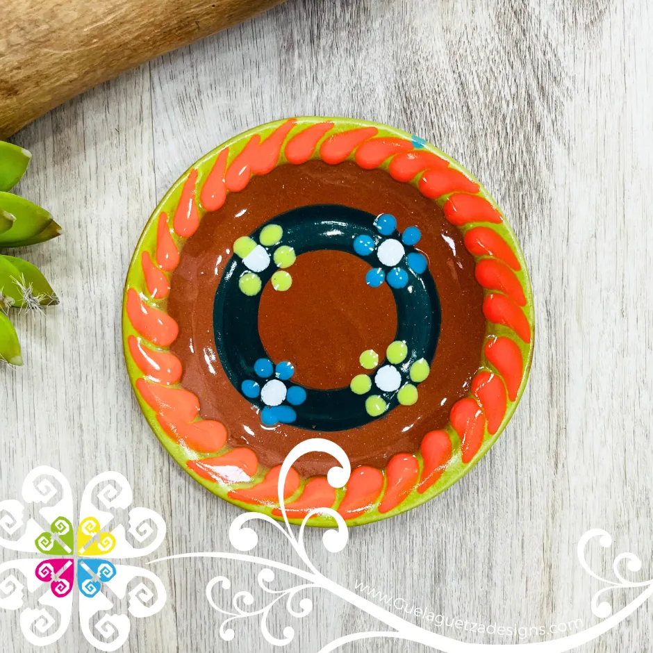 Set of 4  Small Fiesta Plates - Set Clay Flat Plates
