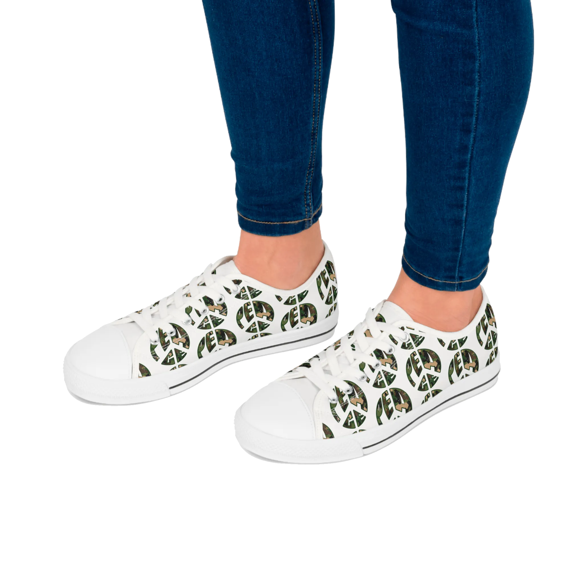 Shoes of Peace - Women's Low Top Sneakers (Green Camo Peace Design)