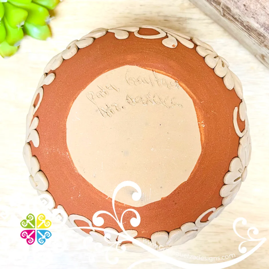Small Tear Drops Decorated Clay Ollita - Barro Bordado Oaxaca