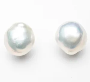 Souffle Pearl Earrings