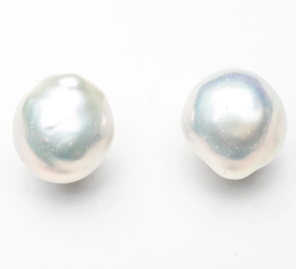 Souffle Pearl Earrings
