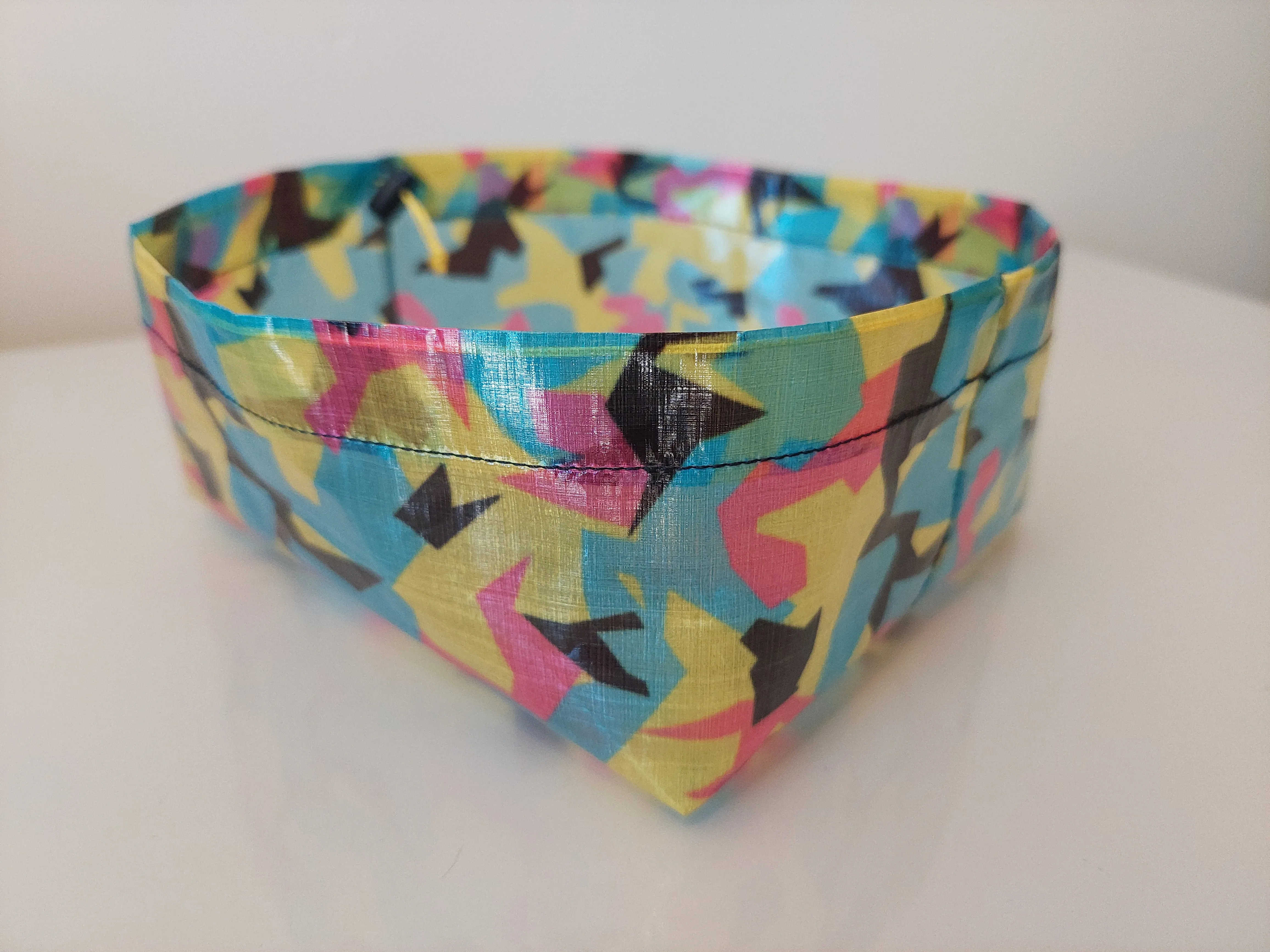 Superlight Dog Bowl - Pop Camo Dyneema