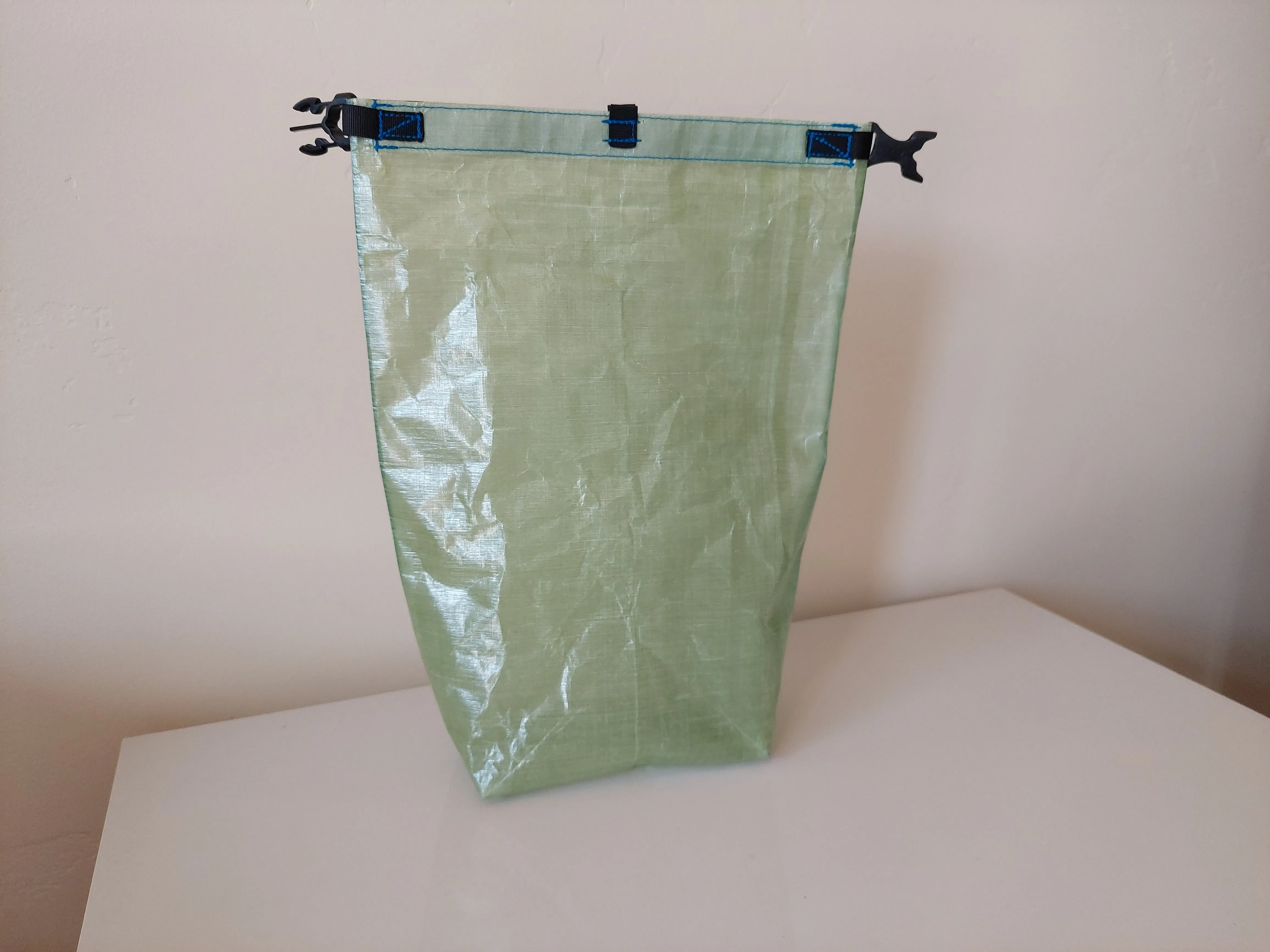Superlight Small Dry Bag - Green Dyneema