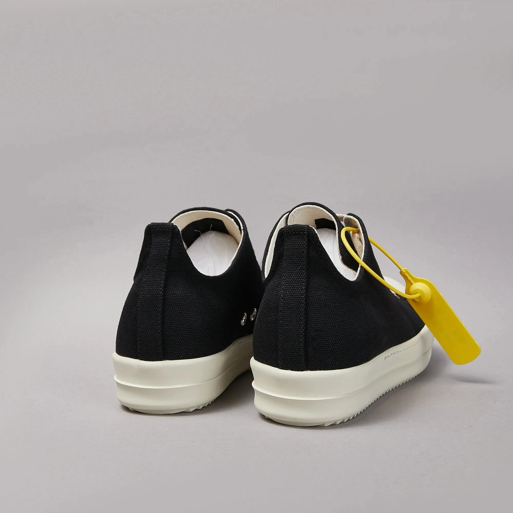 Supportive shoes