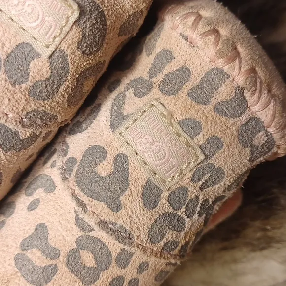 Ugg baby shoes