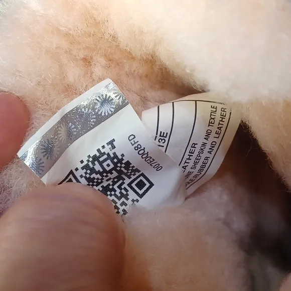 Ugg baby shoes