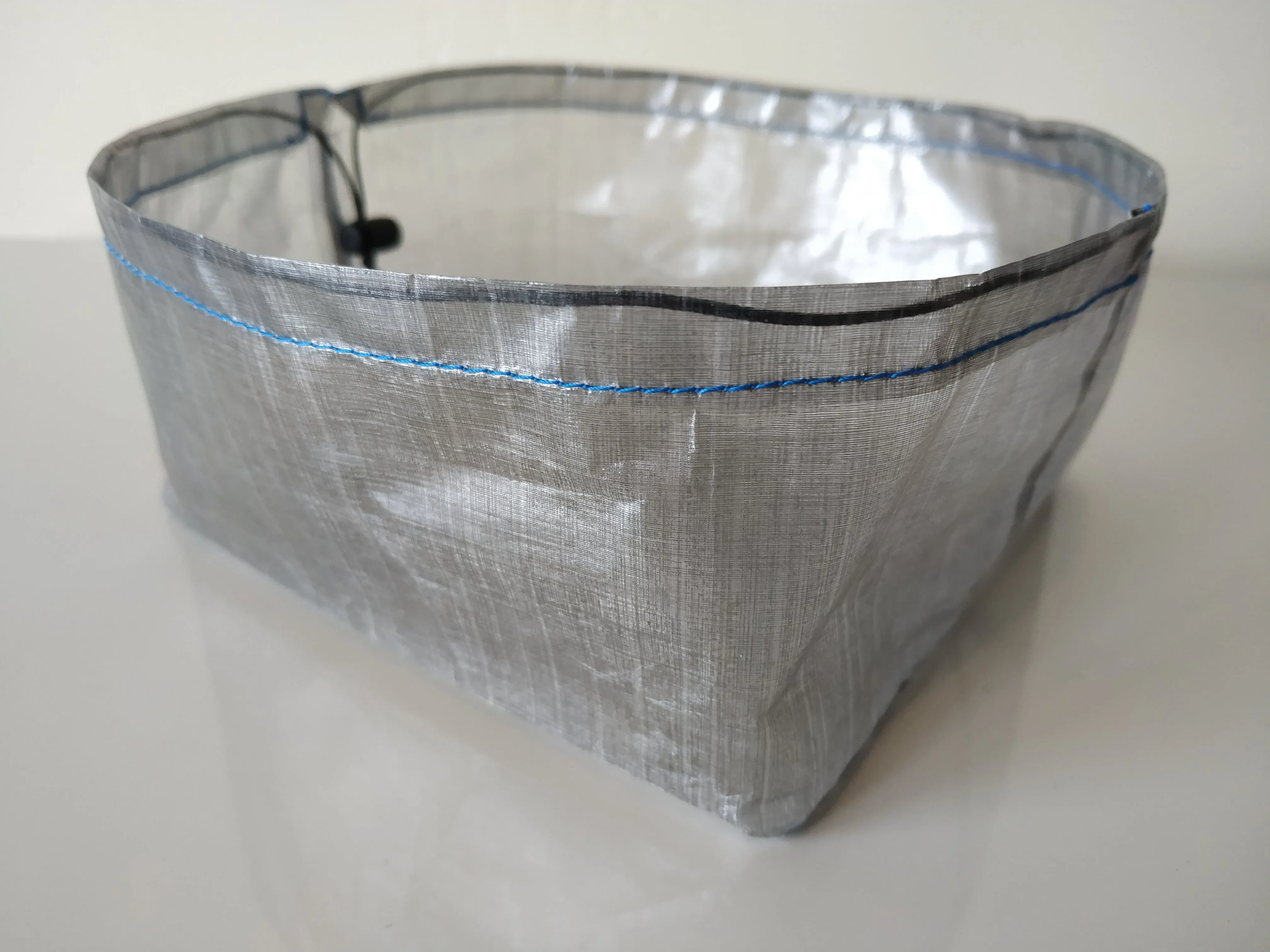 Ultralight Dog Bowl - Solid Color Dyneema