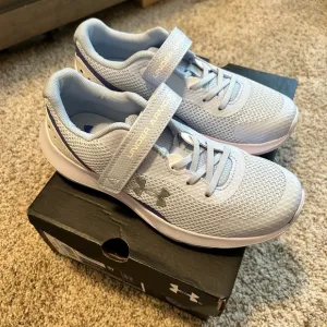 Under armour girls shoes blue/ white size 3