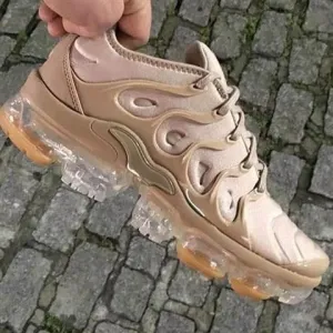 Women's Air Vapor Max Vulcanize Sneakers
