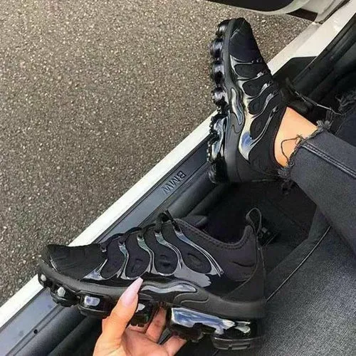 Women's Air Vapor Max Vulcanize Sneakers
